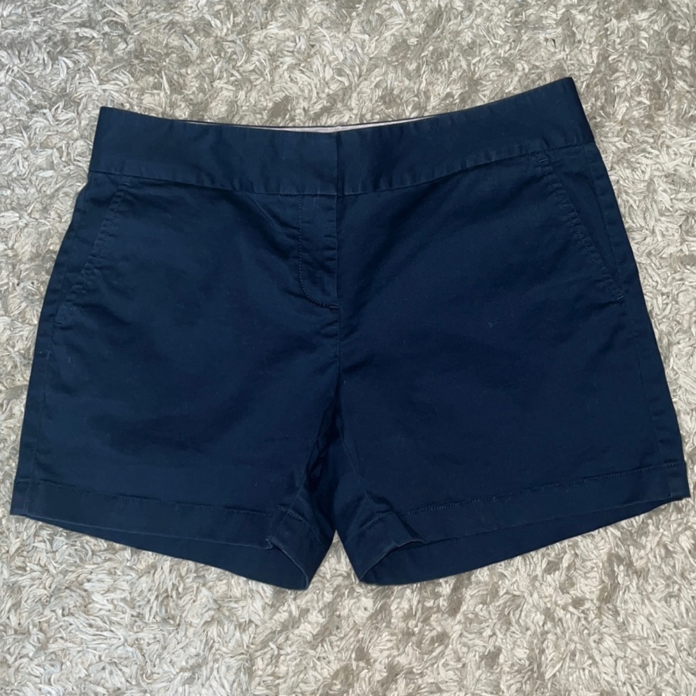 Vineyard Vines shorts